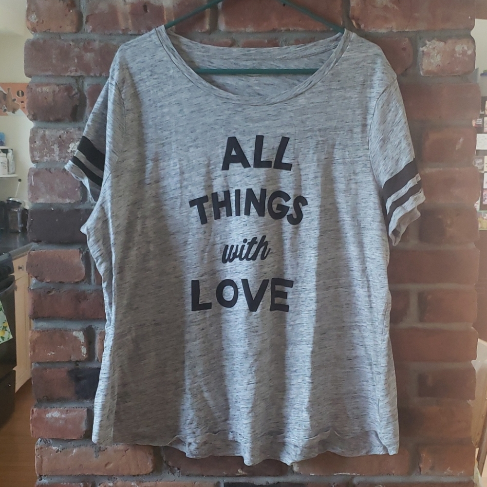 Old Navy graphic tee xxl